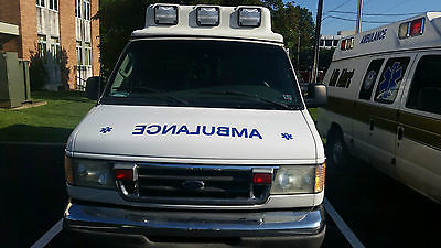 Ford : E-Series Van XLE 2003 ambulance van for sale