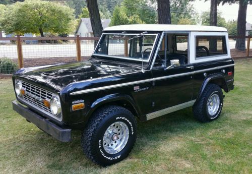 Ford : Bronco Sport 1971 early ford bronco with original black paint white interior great bronco