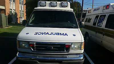 Ford : E-Series Van XLE 2002 ambulance van for sale