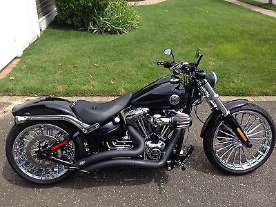 Harley-Davidson : Softail HARLEY DAVIDSON BREAKOUT