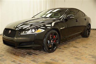 Jaguar : XF 4dr Sedan V8 Supercharged RWD V8 Supercharged Mgr Demonstrator - Ultimate Black!