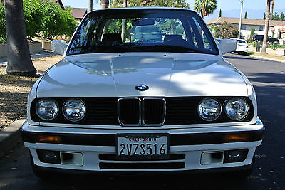 BMW : 3-Series Coupe 1991 bmw 325 i base sedan 4 door 2.5 l