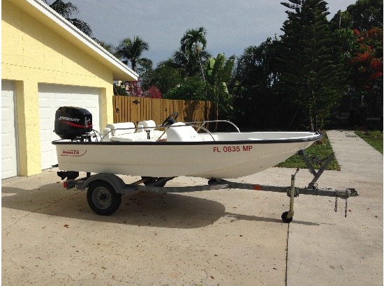 2004 BOSTON WHALER 130 sport