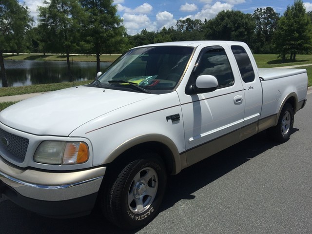 1999 Ford F-150 Lariat