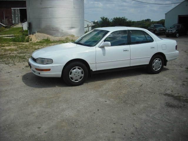 Nice  1994  Camry with good tires,