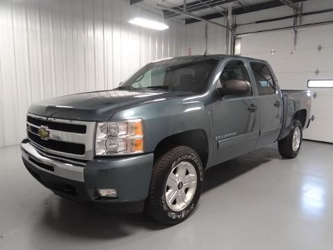 2009 CHEVROLET SILVERADO 1500 4 DOOR CREW CAB SHORT BED TRUCK