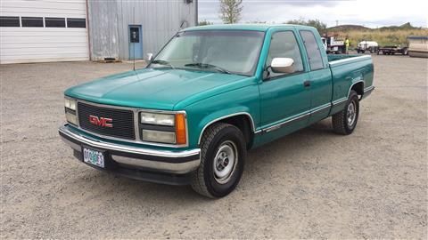 1993 GMC 2500 Club Coupe Pickup Short Bed