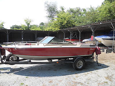 COBIA RUNABOUT SKI BOAT