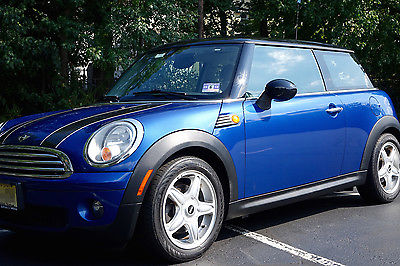 Mini : Cooper Base Hatchback 2-Door 2007 mini cooper 27 040 miles single owner lightning blue w black