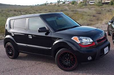 Kia : Soul ! Customized Reliable Clean Kia Soul w amazing stereo system (2) 8