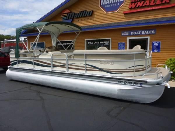 1999 Pontoon Boat Boats for sale in Richland, Michigan