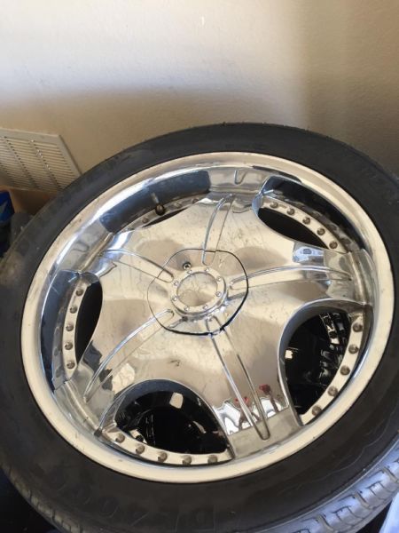 20 in tires with rims, 0