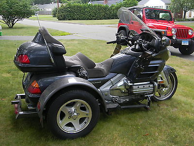 Honda : Gold Wing RICHLAND ROADSTER MOTORCYCLE TRIKE CONVERSION KIT ONLY PORTLAND GREY 2005 COLOR