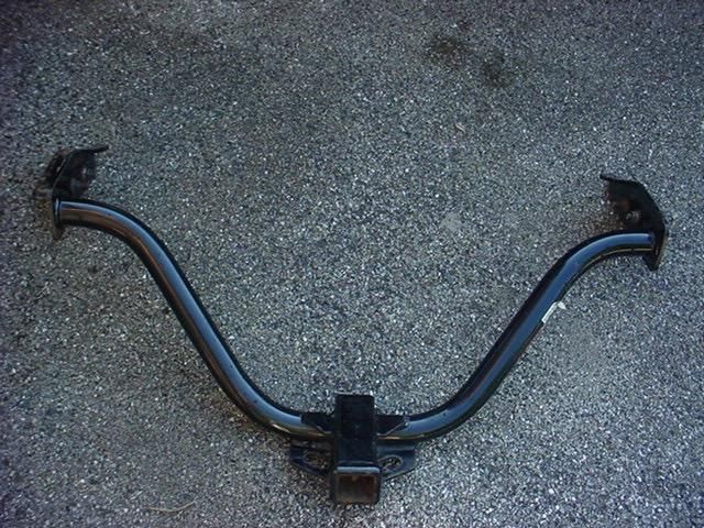 04 CHRYSLER PACIFICA CURT TRAILER HITCH, 0
