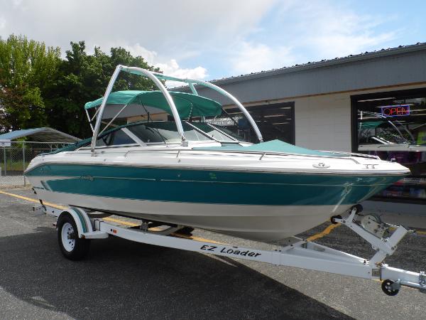 1994 SEA RAY 200 Signature