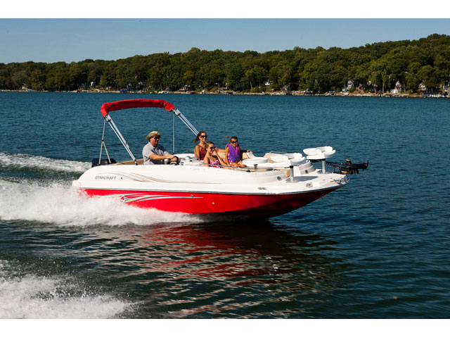 2015 STARCRAFT Deckboat Limited 2000 OB Fish