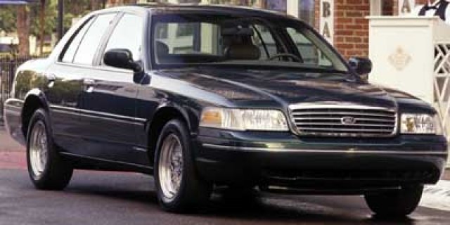 2000 Ford Crown Victoria Police Interceptor Warsaw, IN