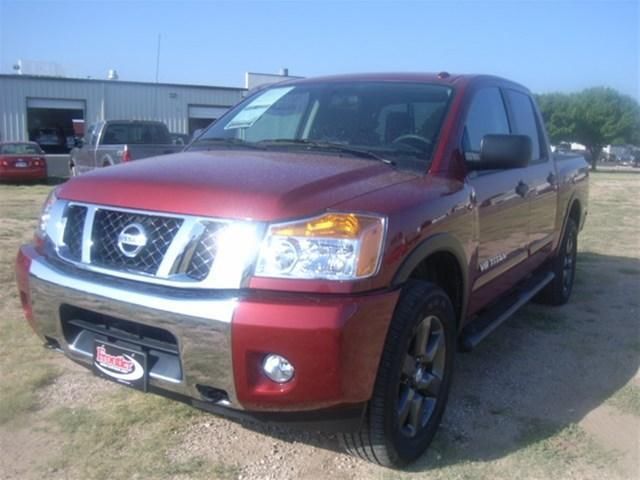 2015 Nissan Titan Truck