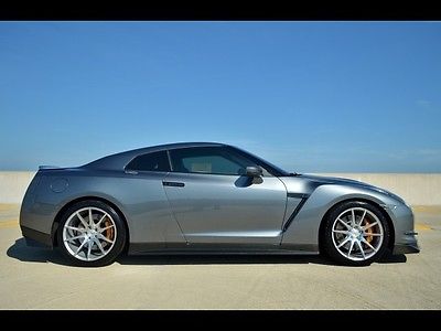 Nissan : GT-R Premium 2009 nissan gt r premium automatic 2 door coupe