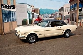 Ford : Mustang Coupe 1965 mustang coupe 289 v 8 engine automatic power steering seat belts