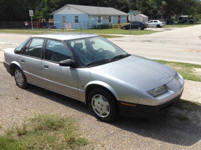 1995 Saturn 4 Door Only 21,800 Miles ! One Owner !