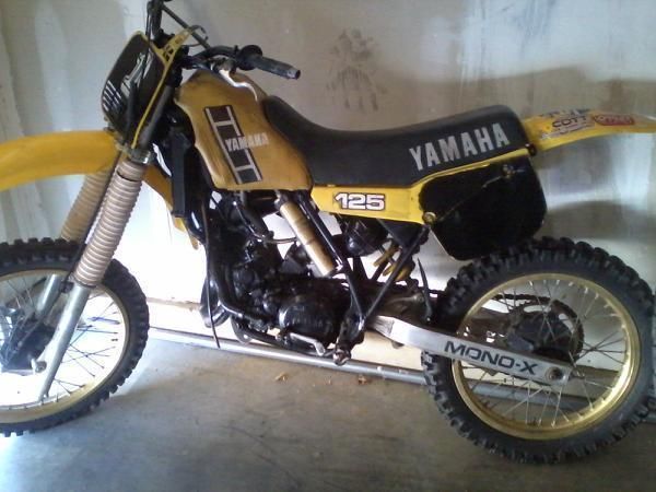 Yamaha 125 Dirt Bike