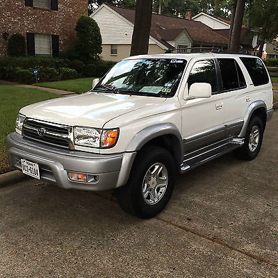 Toyota : 4Runner Limited Sport Utility 4-Door White and silver cladding, 4 WD, sunroof, leather, fully maintained, 204K