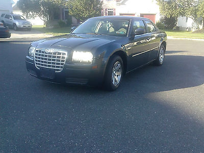 Chrysler : Other 300 2007 chrysler 300 with low miles clean inside and out runs great