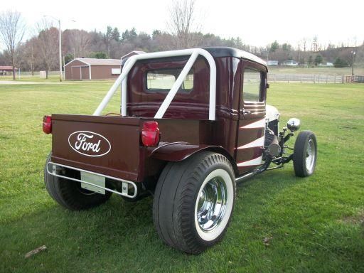 1932 Ford Pick Up Street Rod, 2
