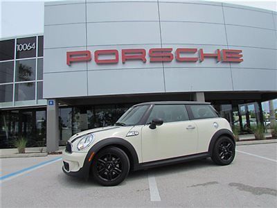 Mini : Cooper 2dr Coupe S 2012 mini cooper 6 speed manual shift only 28 k miles save