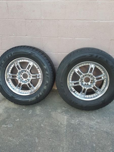 UNIVERSAL TRUCK WHEELS & TIRES