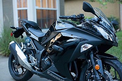 Kawasaki : Ninja like-new SHOWROOM condition with only 132 miles on it. ***NO RESERVE***