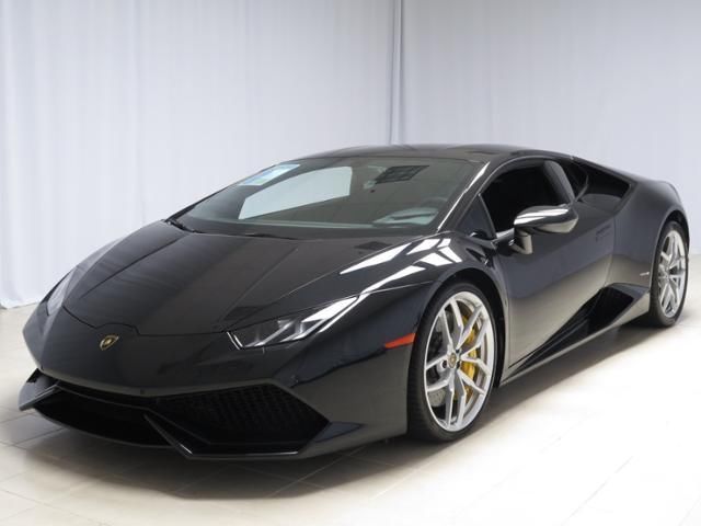Lamborghini : Other 2dr Cpe LP 6 2015 lamborghini huracan black over black with only 1 k miles
