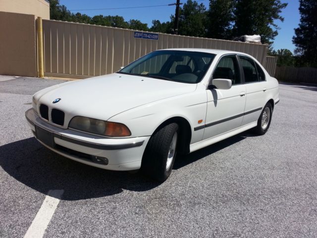 BMW : 5-Series 528I 4dr Sdn 1997 bmw 528 i 5 speed white with black leather clean