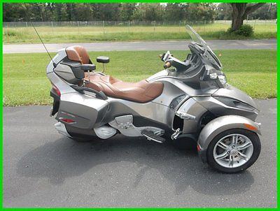 Can-Am : Spyder RT 2011 can am spyder rt reverse stereo cruise storage clean nice bike