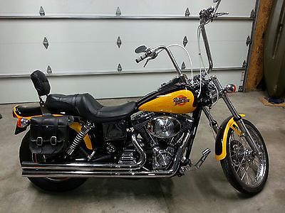 Harley-Davidson : Dyna Harley Davidson FXDWG 2001