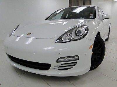 Porsche : Panamera V6, 1 Owner, Clean Carfax, Navigation, Back Up Cam CALL NOW 855-394-6736! Manageable monthly payments and shipping are available!