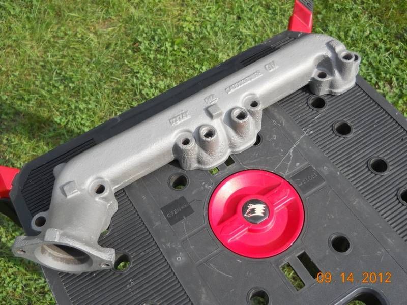 Chevy Camaro exhaust manifold stock