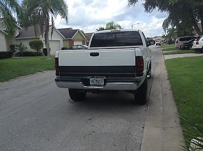 Dodge : Ram 1500 SLT Laramie 2001 dodge ram crew cab pick up slt laramie white