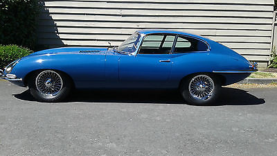 Jaguar : E-Type FIXED HEAD COUPE    1966 series 1 4 2 l xke fixed head coupe
