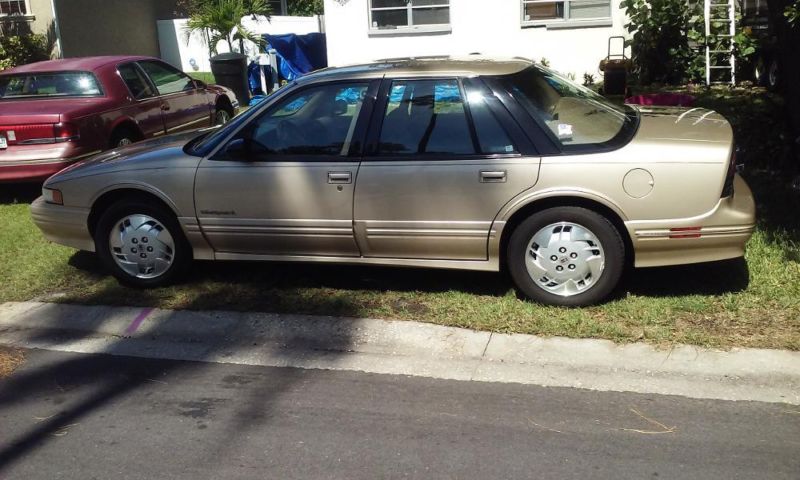 1994 OLDSMOBILE CUTLASS SUPREME SL