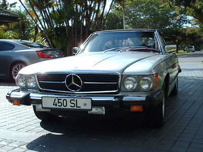 Mercedes-Benz : 400-Series convertible with removeable hardtop. convertible with hardtop, silver  with red interior, 8 cylinder, automatic, AC,