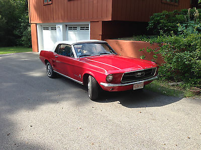 Ford : Mustang base coupe 2-door 1967 ford mustang convertible with 88 100 miles candy apple red with white top