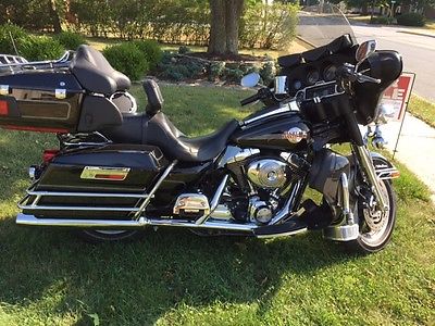 Harley-Davidson : Touring 2006 harley davidson electra glide ultra classic amazing condition