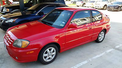 Hyundai : Accent 2004 hyundai accent 3 dr hatchback red only 51 690 miles runs great