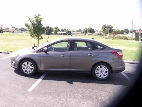 2012 FORD FOCUS 4 DOOR SEDAN, 1