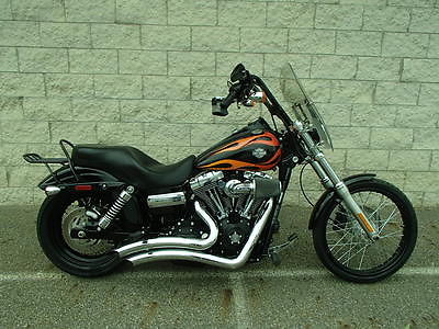 Harley-Davidson : Dyna 2010 harley davidson wide glide in black with flames um 30396 m r