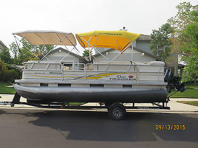 2008 Sun Tracker Party Barge 21 Pontoon Boat with 2010 90 HP Optimax Outboard