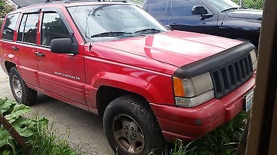 Jeep : Grand Cherokee Laredo Special Edition Red 1998 Jeep Grand Cherokee Laredo Special Edition $2000