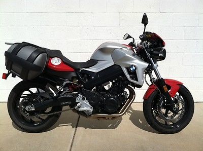 BMW : F-Series USED 2012 BMW F800R Red/Silver with only 2040 miles.  Premium with BMW Luggage